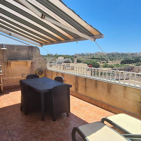Appartement Il Bejta penthouse à Qala Extérieur photo