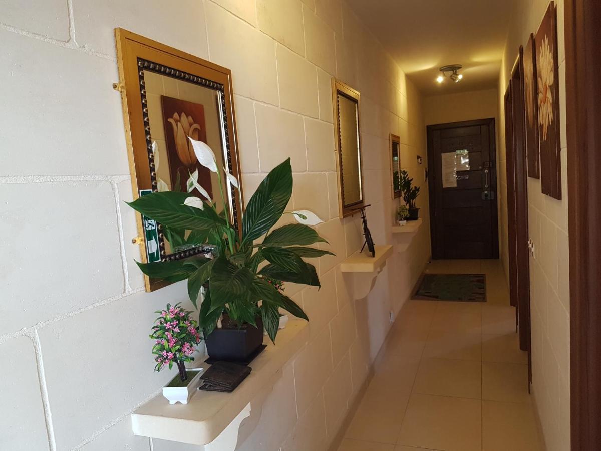 Appartement Il Bejta penthouse à Qala Extérieur photo