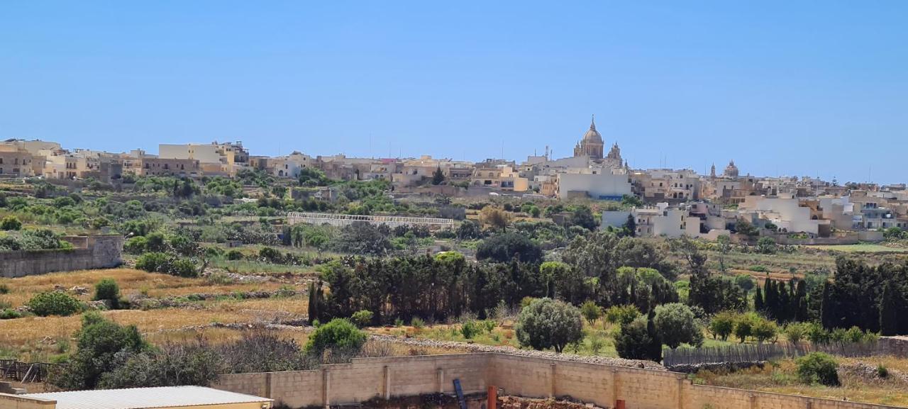 Appartement Il Bejta penthouse à Qala Extérieur photo