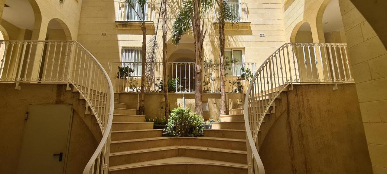 Appartement Il Bejta penthouse à Qala Extérieur photo