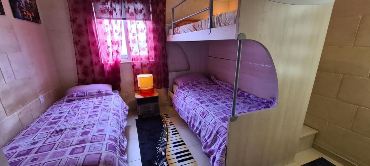 Appartement Il Bejta penthouse à Qala Extérieur photo
