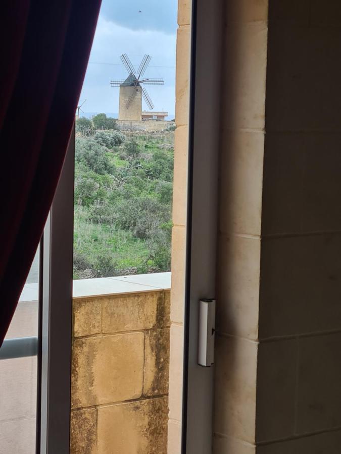 Appartement Il Bejta penthouse à Qala Extérieur photo